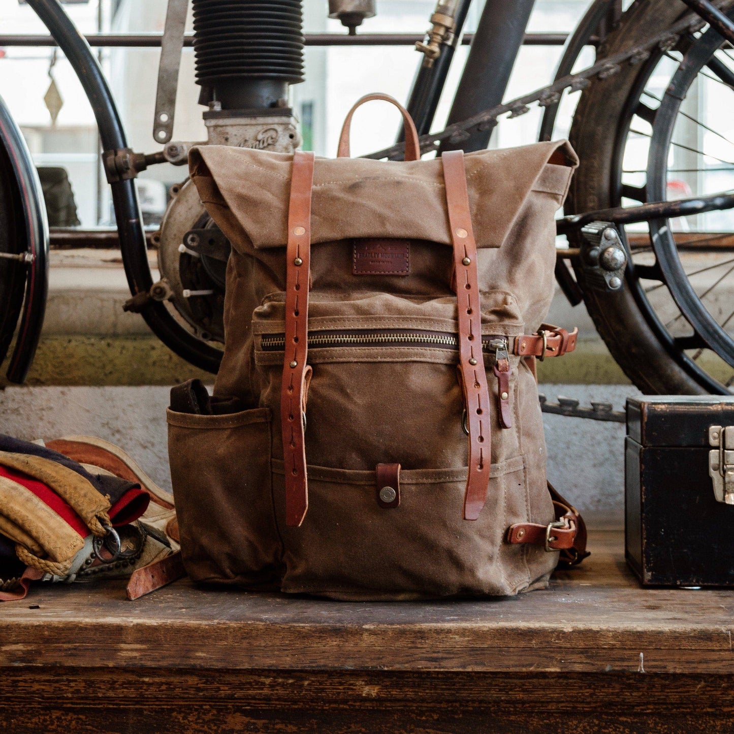 Wilder Waxed Canvas and Leather Backpack - Brush Brown