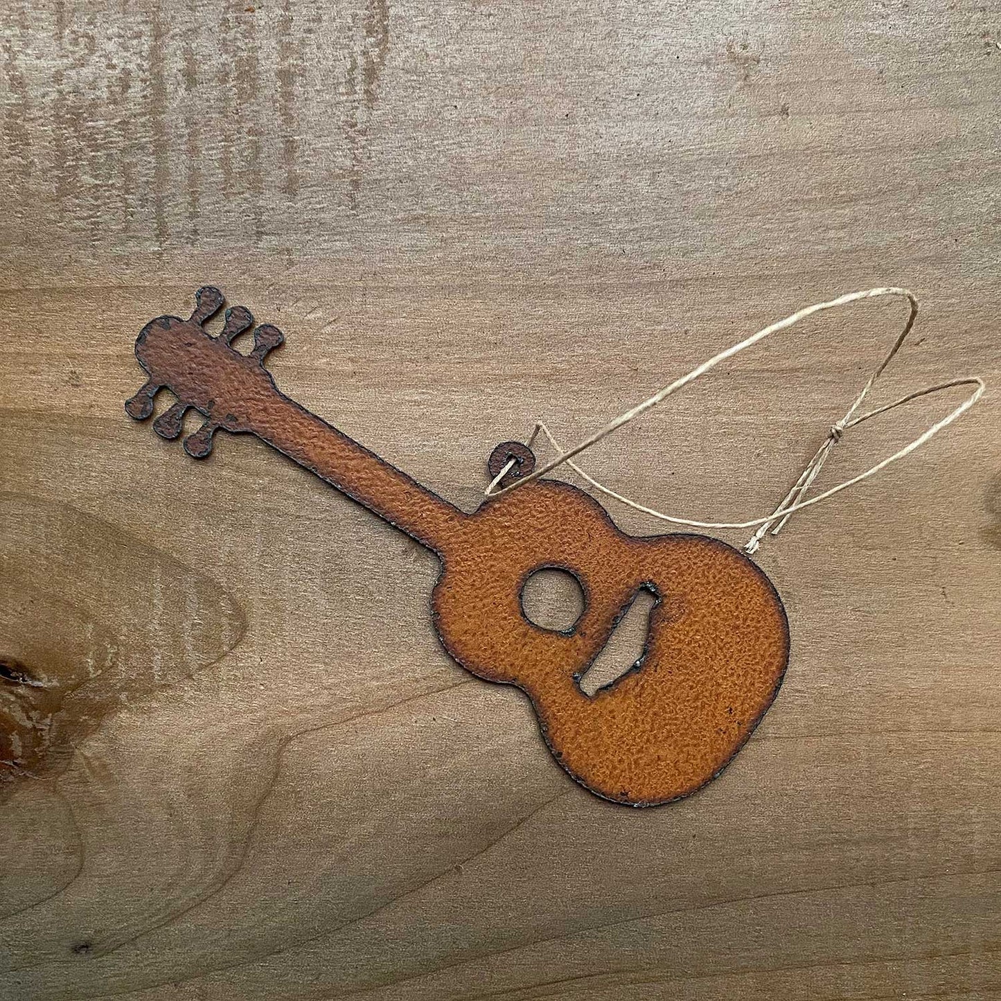 Guitar Iron Rustic Ornament