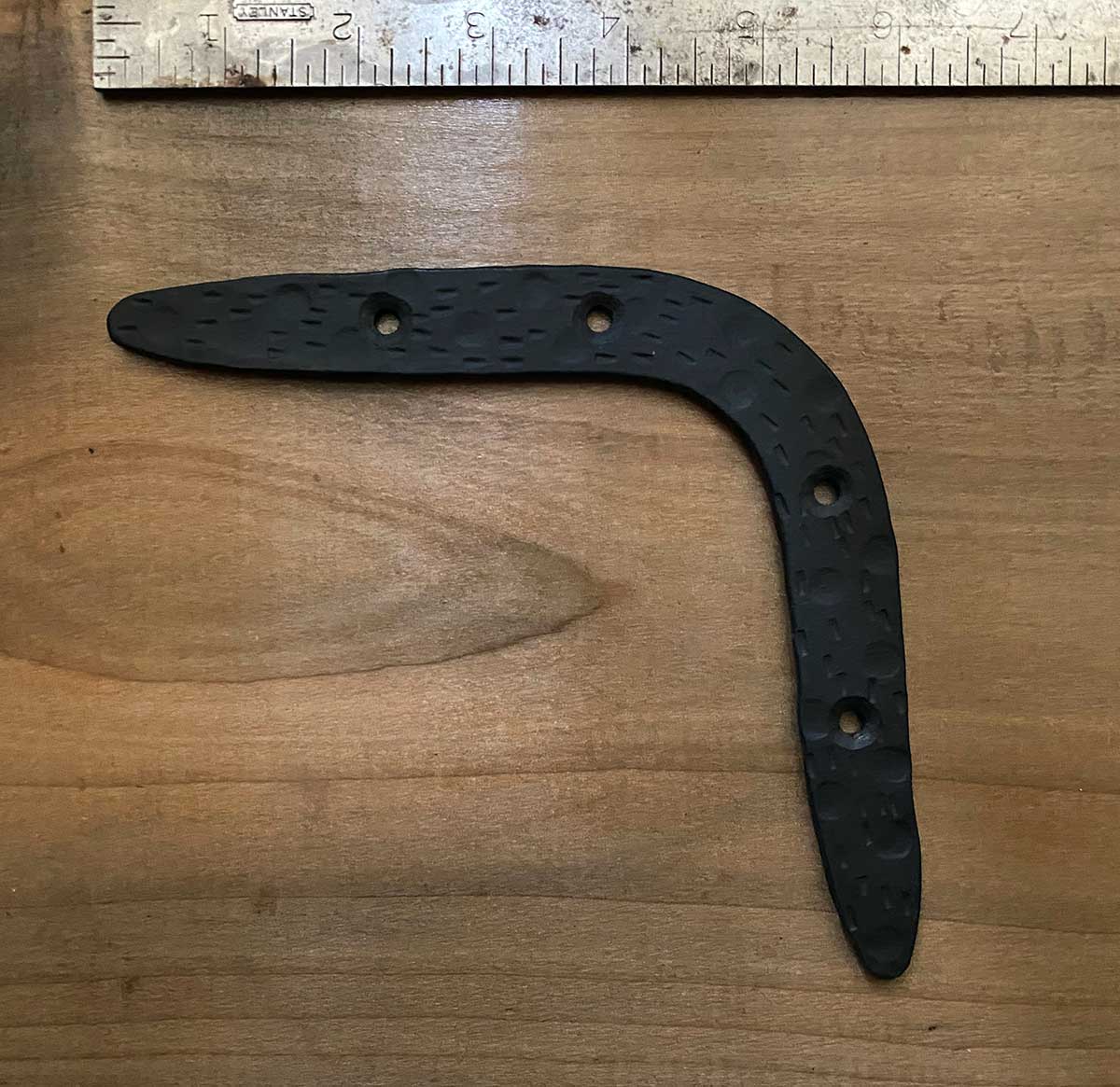 Rustic Small Corner Decorative Bracket Rounded Black Iron / Metal