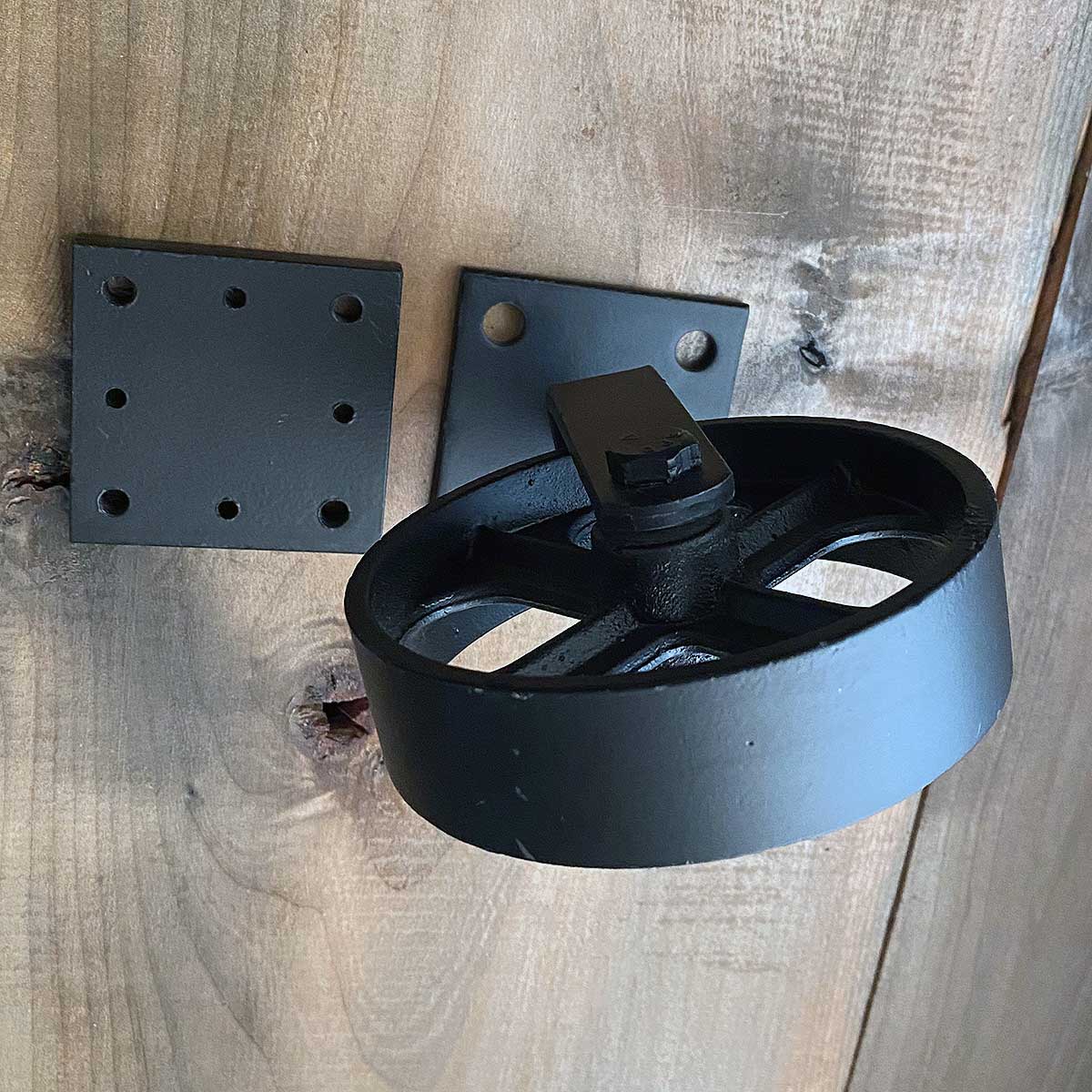 Black Cast Iron Wheel - Small Rustic