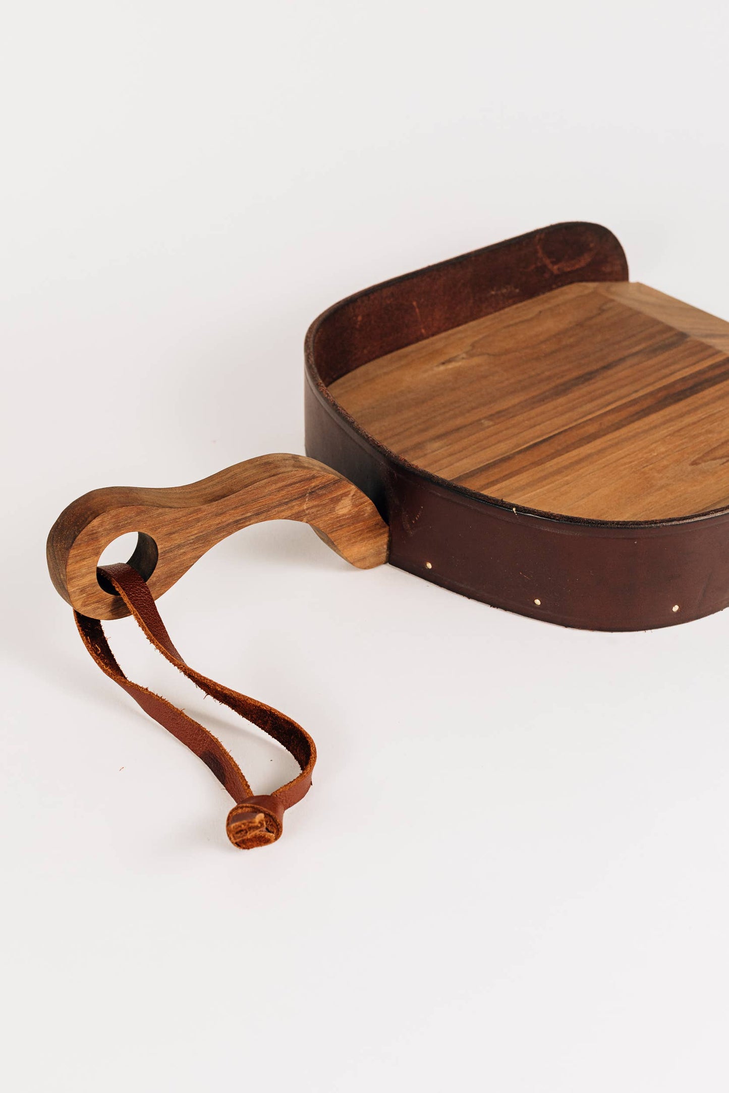 The Wood and Leather Dustpan by Millstream Home
