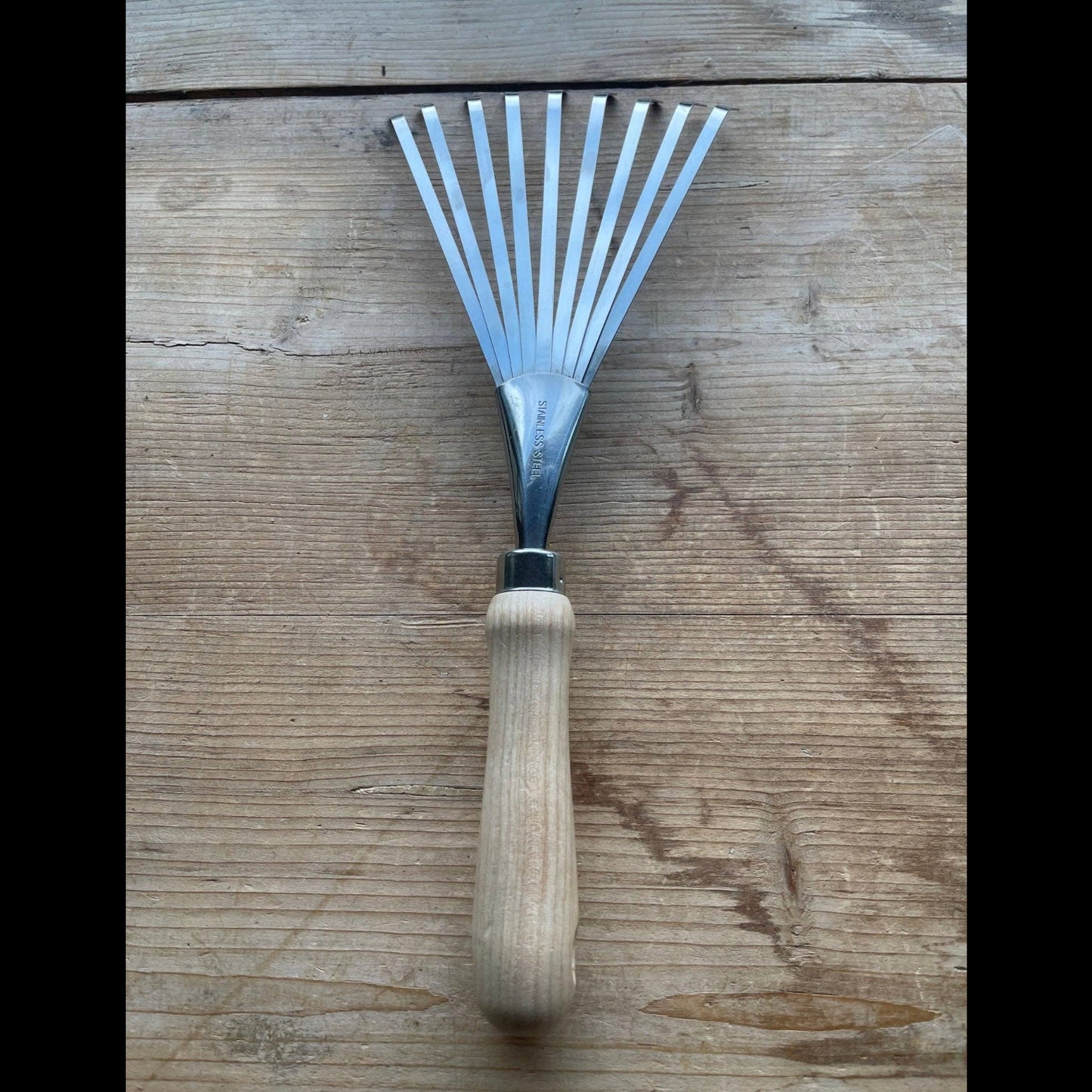Garden Hand Rake - Stainless and Hardwood