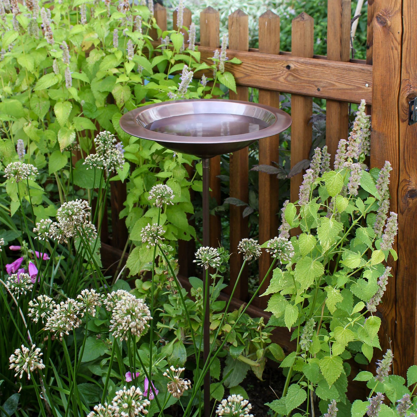 Classic II Rustic Birdbath with Copper Finish on Stake