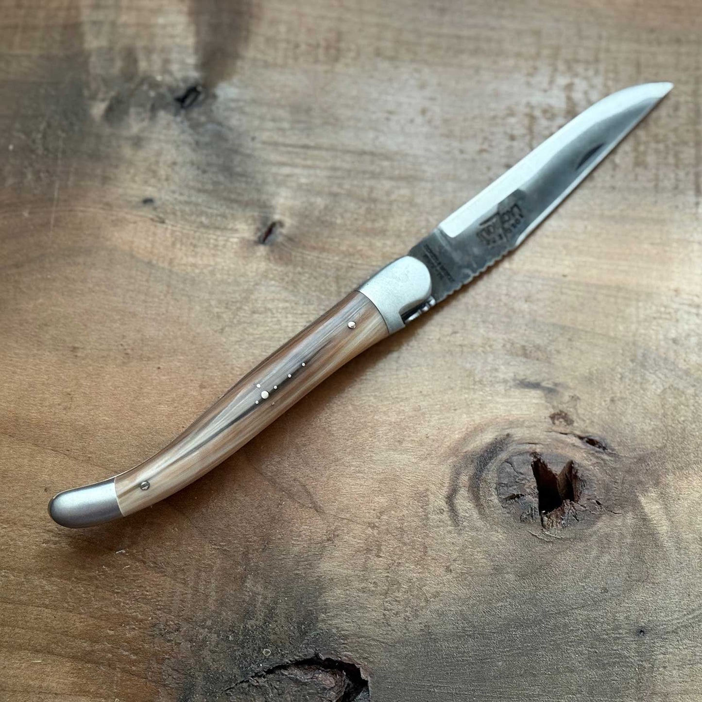 Forge de Laguiole Collectors Series 12 cm Pocket Knife - Brut de Forge Style and Light Horn Handle