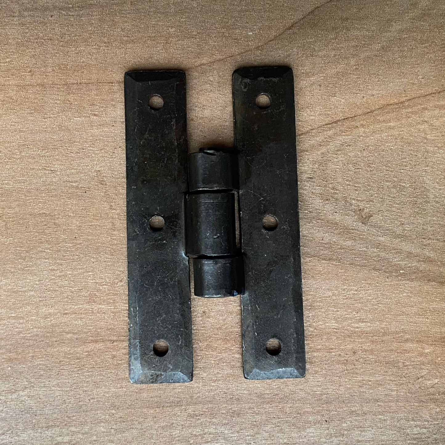 Simple Hand Forged H Hinge 3.2 Inch Cabinet Hinge