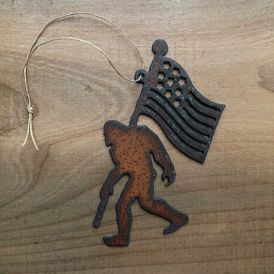 American Bigfoot Yeti Sasquatch Ornament Iron / Rust - Bigfoot With Flag