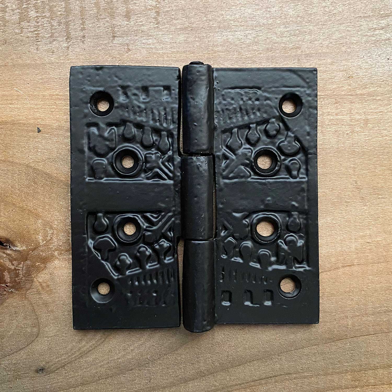 Hinge Screw Patterns Pair Of Large Decorative Church Pattern HInges – Lostwestern