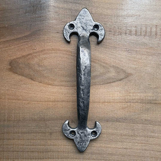 Pull Handle - 7 Inches, Iron with Tapered Fleur-De-Lis Design Silver / Pewter Finish