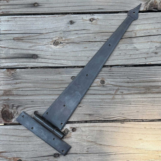 15 Inch Strap T Hinge with Spade / Arrow End Tip - Standard Thickness