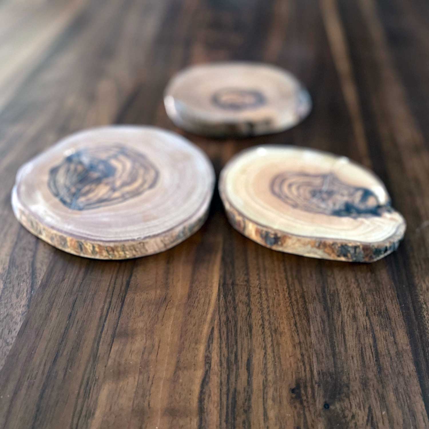 Olivenholz-Erleben Rustic Trivet / Coaster Made of Olive Wood – Lostwestern